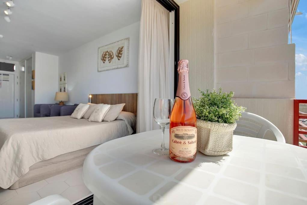 Alexander Apartment Playa De Las Americas المظهر الخارجي الصورة